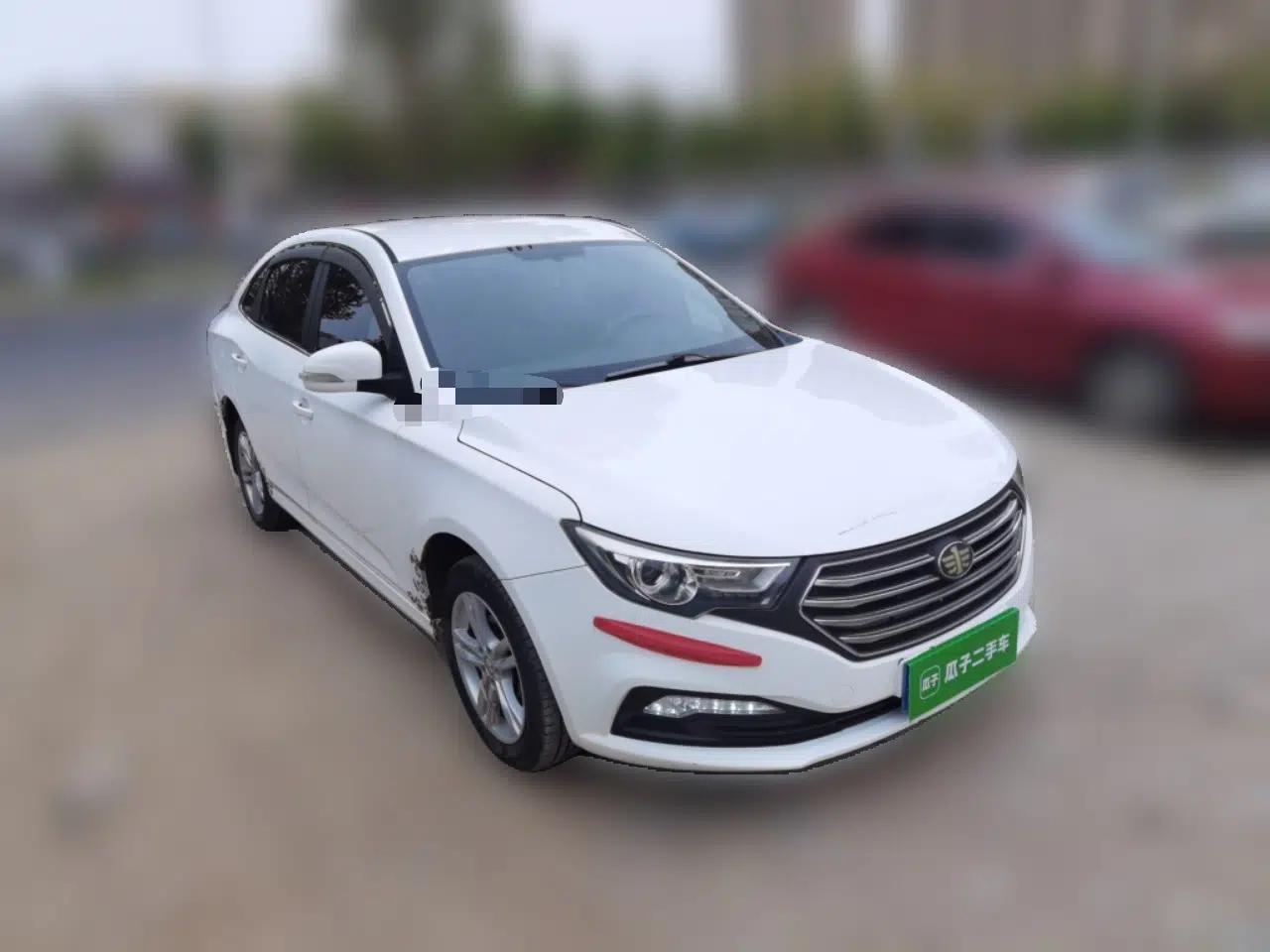 Bestune B30 2016 1.6L manual Comfort trim level — миниатюра 3