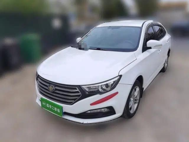Bestune B30 2016 1.6L manual Comfort trim level