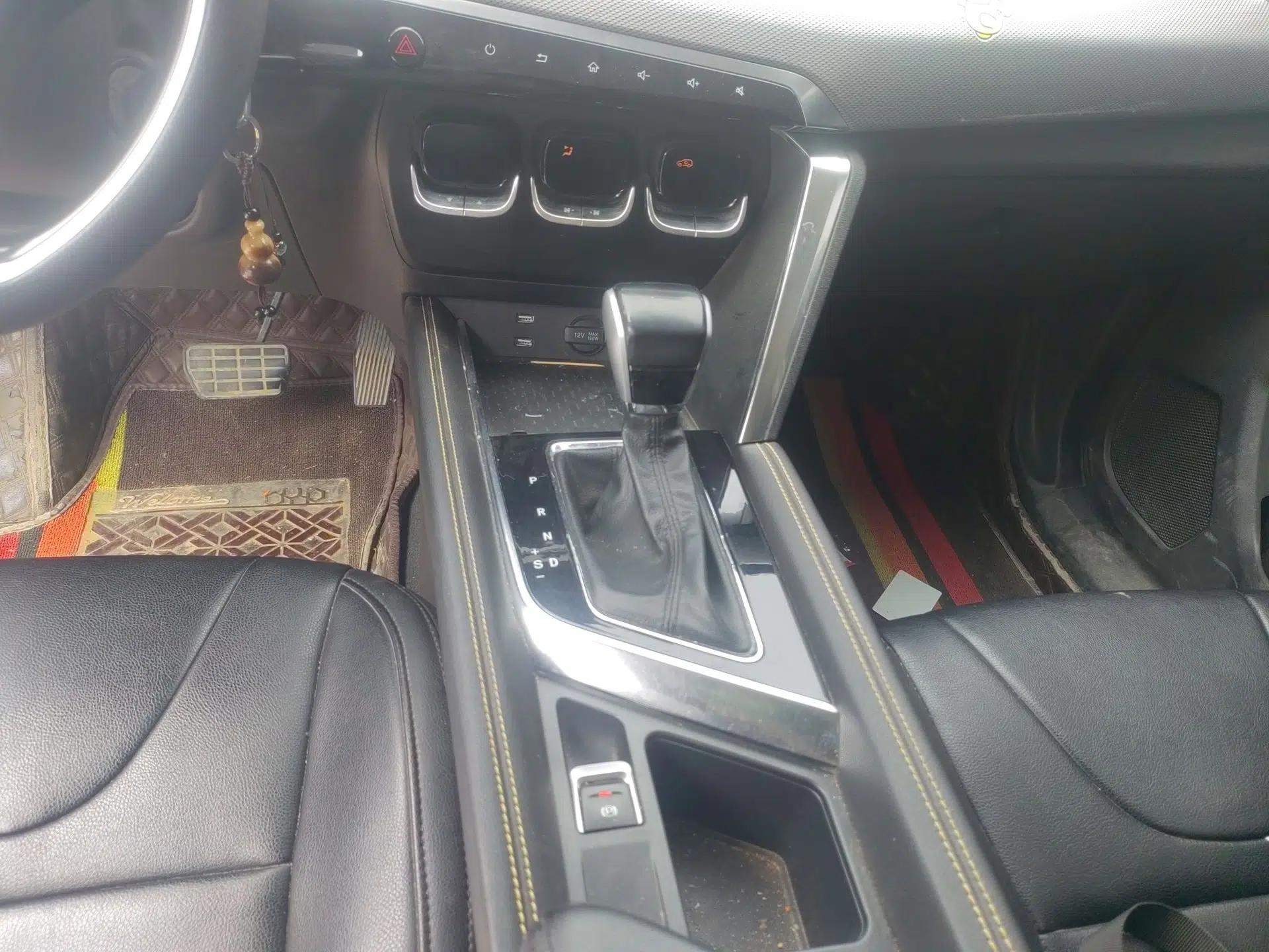 BAIC Beijing X3 2019 1.5T CVT Glory Edition — миниатюра 16
