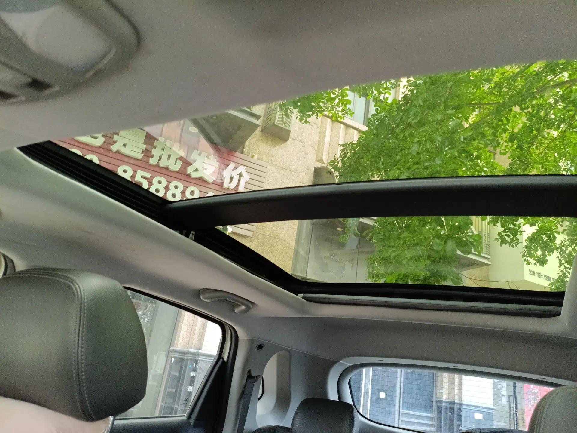BAIC Senova X65 2015 2.0T Automatic Elite Model — миниатюра 20