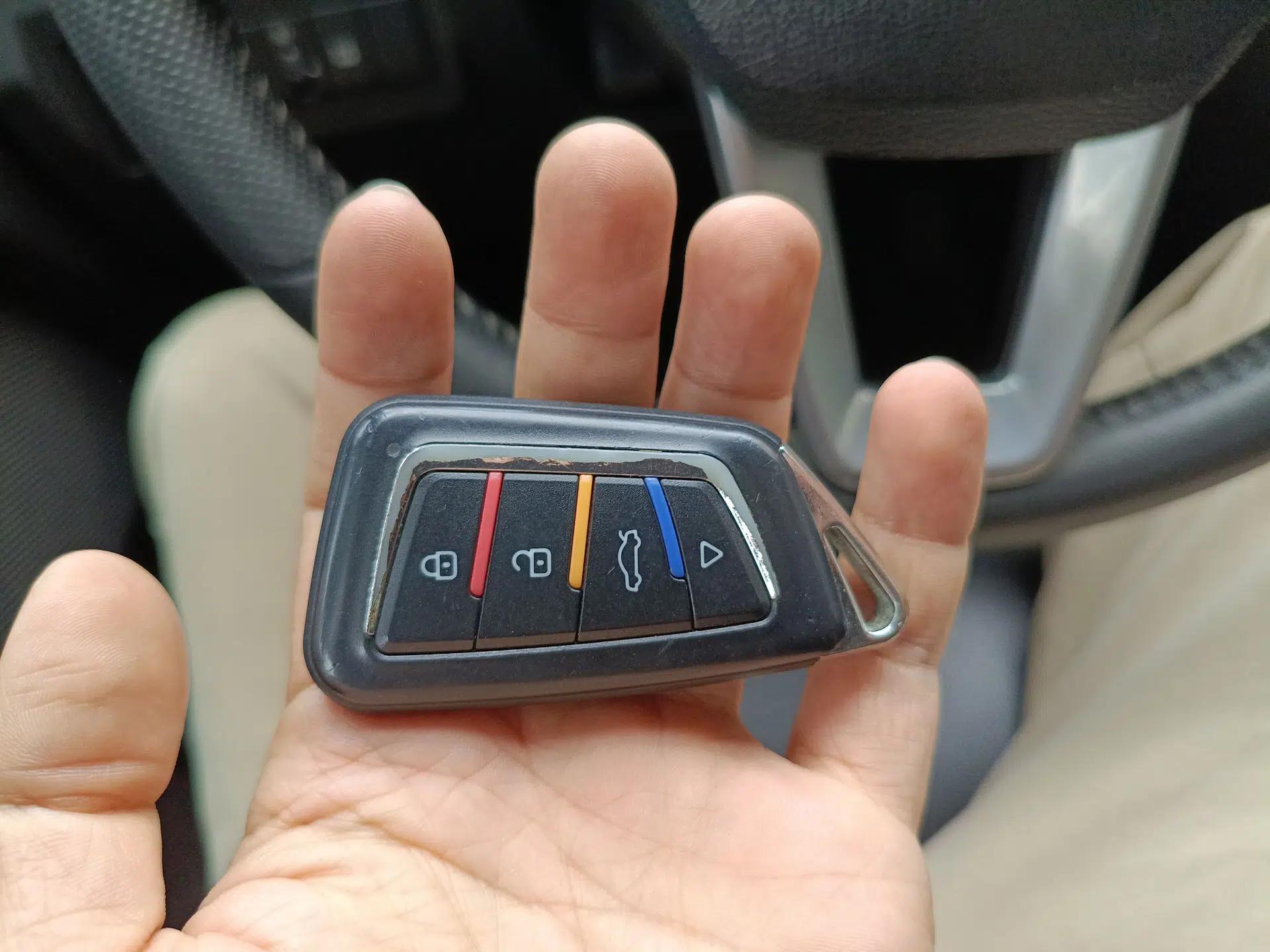 BAIC Senova X65 2015 2.0T Automatic Elite Model — миниатюра 22