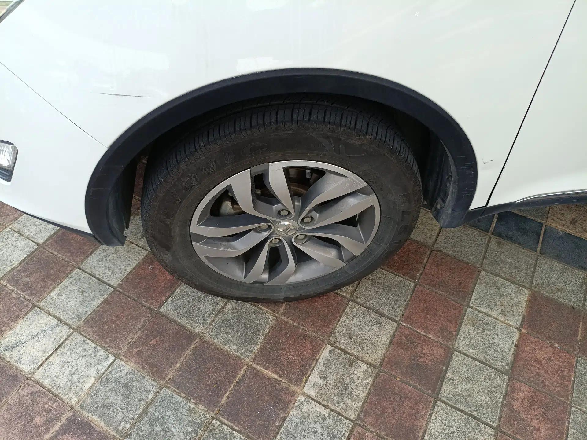 BAIC Senova X65 2015 2.0T Automatic Elite Model — миниатюра 9
