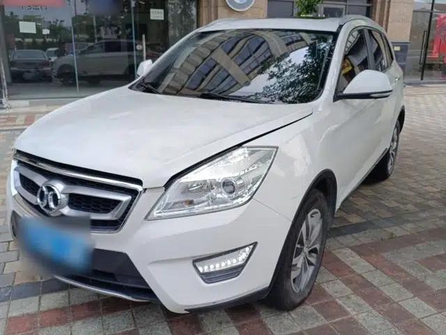 BAIC Senova X65 2015 2.0T Automatic Elite Model
