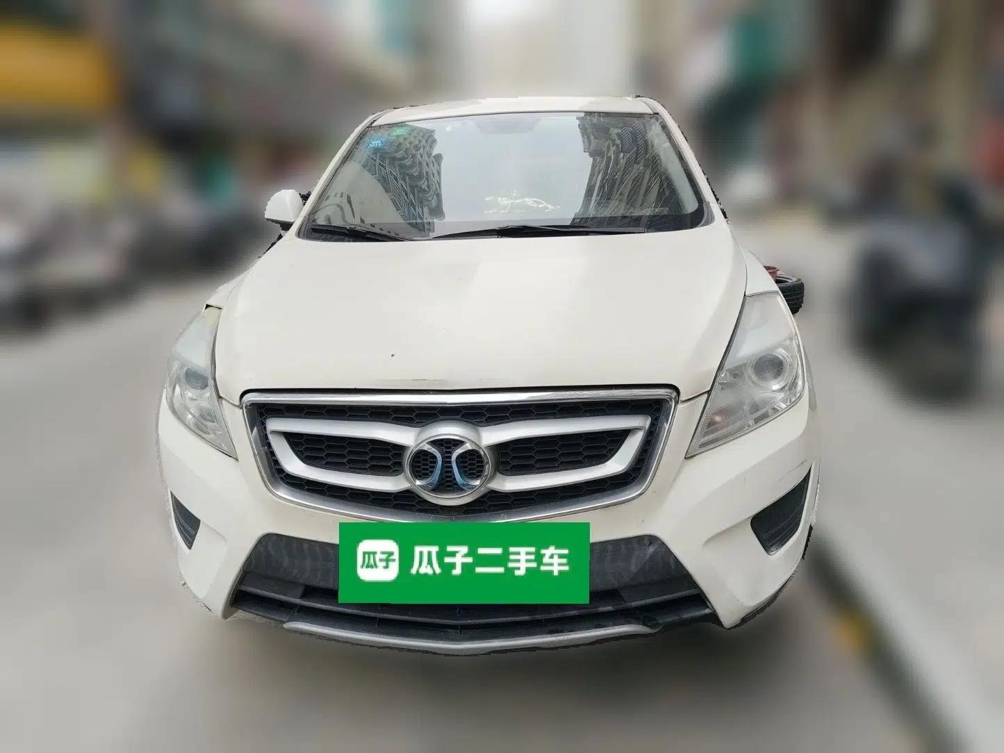 BAIC Senova X65 2015 2.0T manual Comfort trim level — миниатюра 2