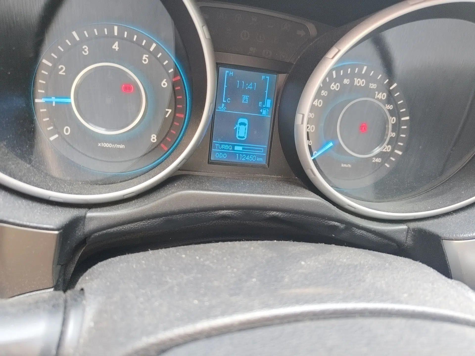 BAIC Senova X65 2015 2.0T manual Comfort trim level — миниатюра 13