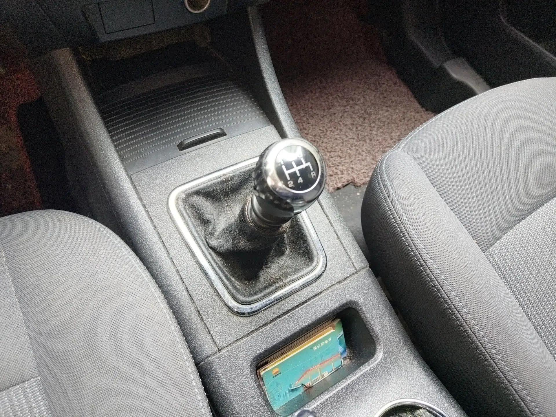 BAIC Senova X65 2015 2.0T manual Comfort trim level — миниатюра 15