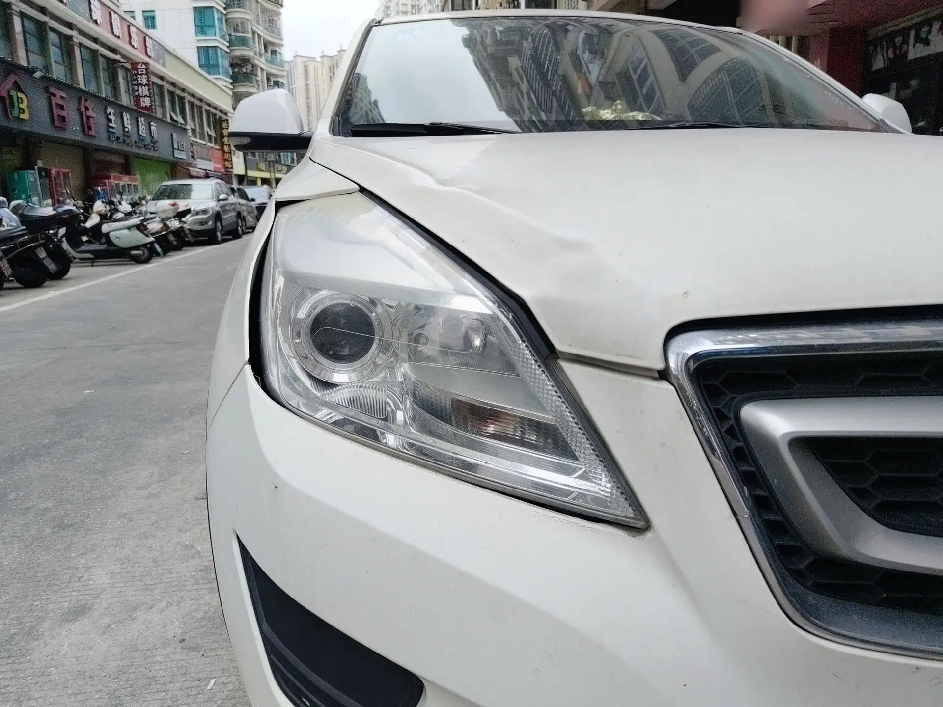 BAIC Senova X65 2015 2.0T manual Comfort trim level — миниатюра 7