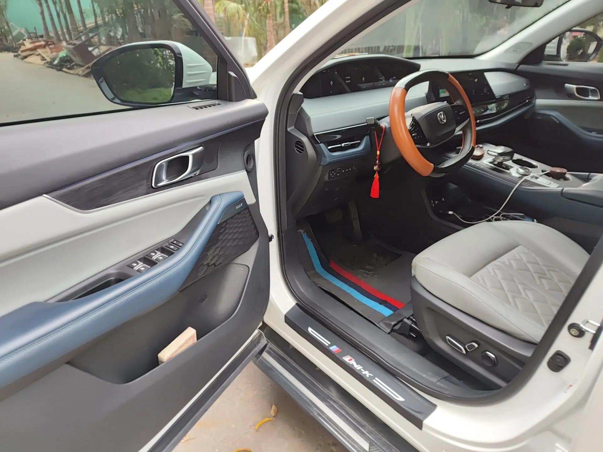 CHANGAN UNI-K iDD 2022 Blue Whale iDD 130km 1.5T Excellence Model — миниатюра 17