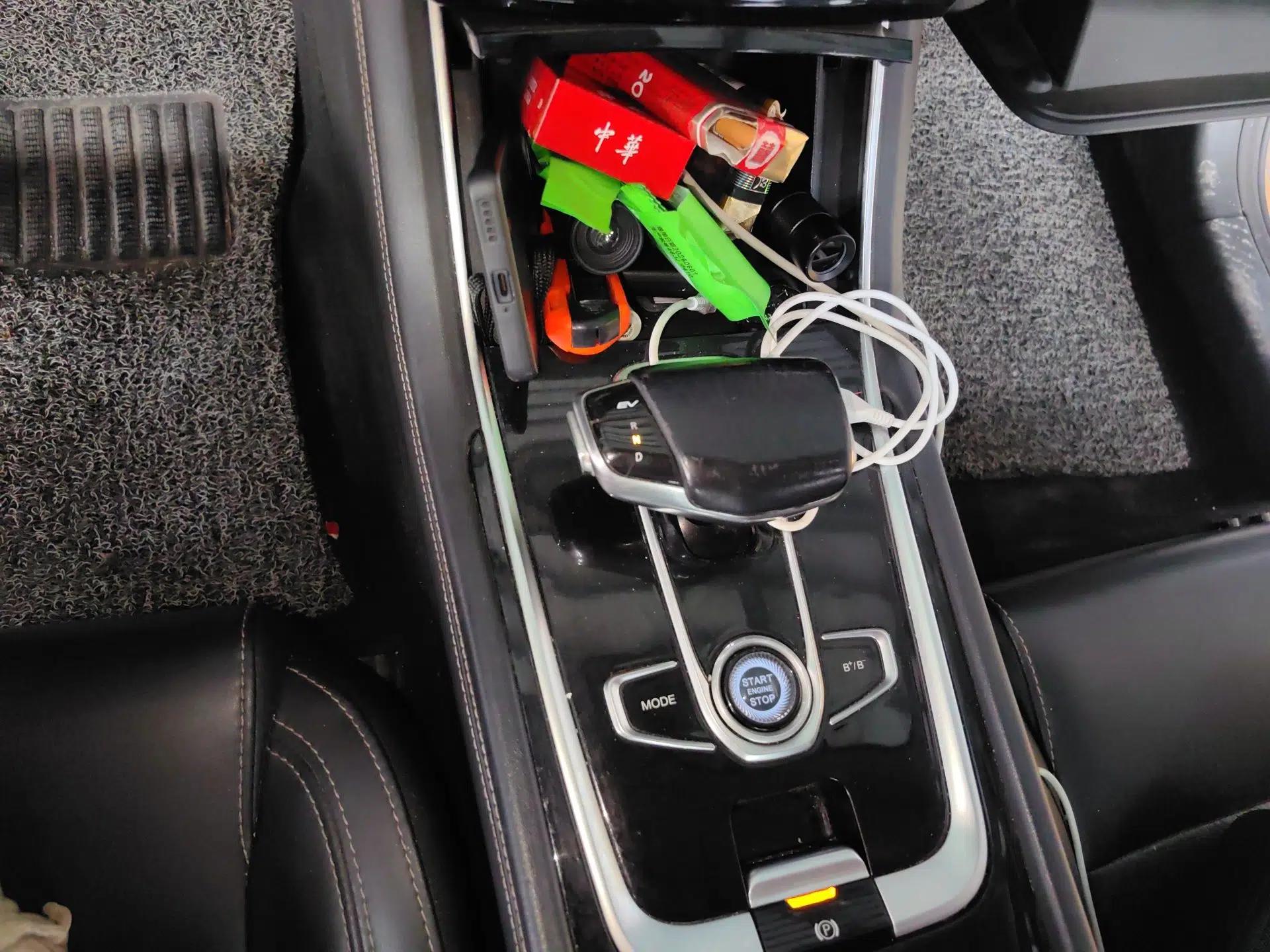 CHANGAN Eado New Energy 2019 EV460 Smart Edition — миниатюра 15