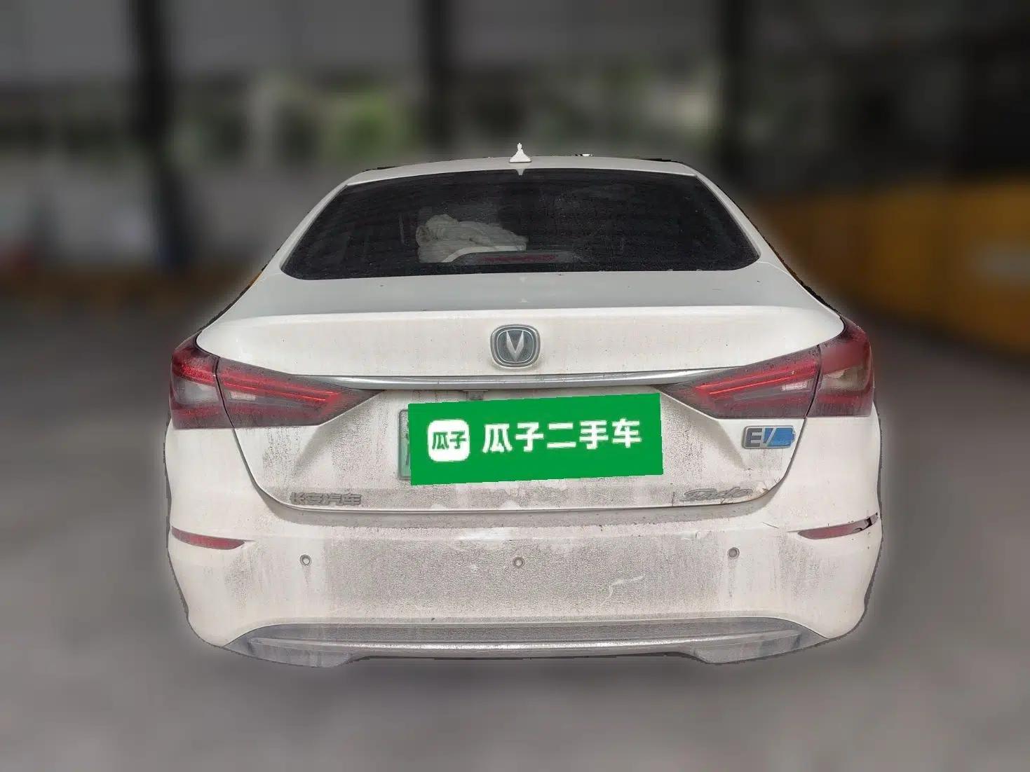 CHANGAN Eado New Energy 2019 EV460 Smart Edition — миниатюра 5