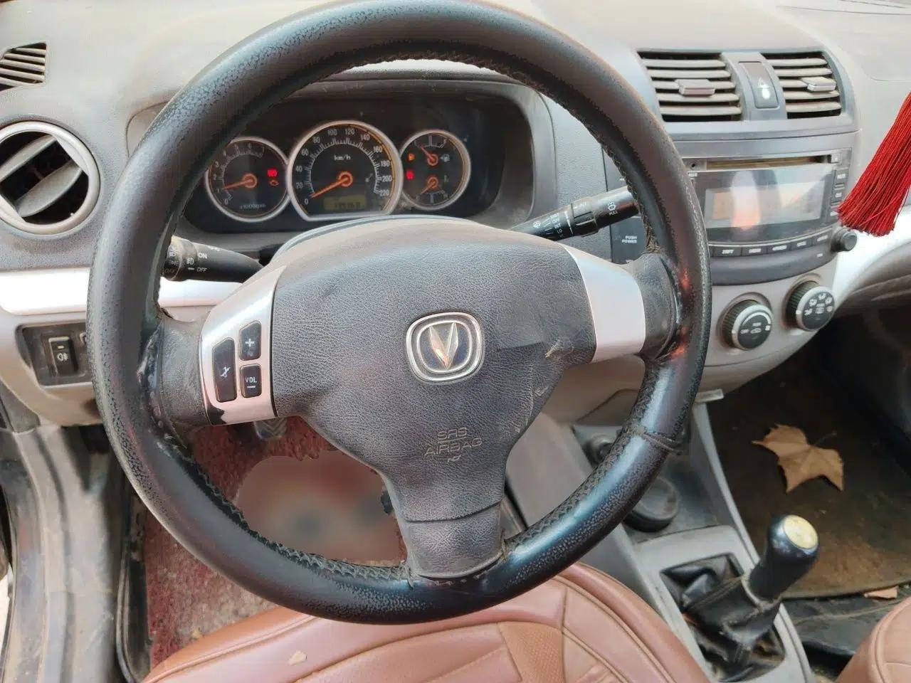 CHANGAN Alsvin 2012 Sedan 1.5L Manual Luxury Model — миниатюра 11