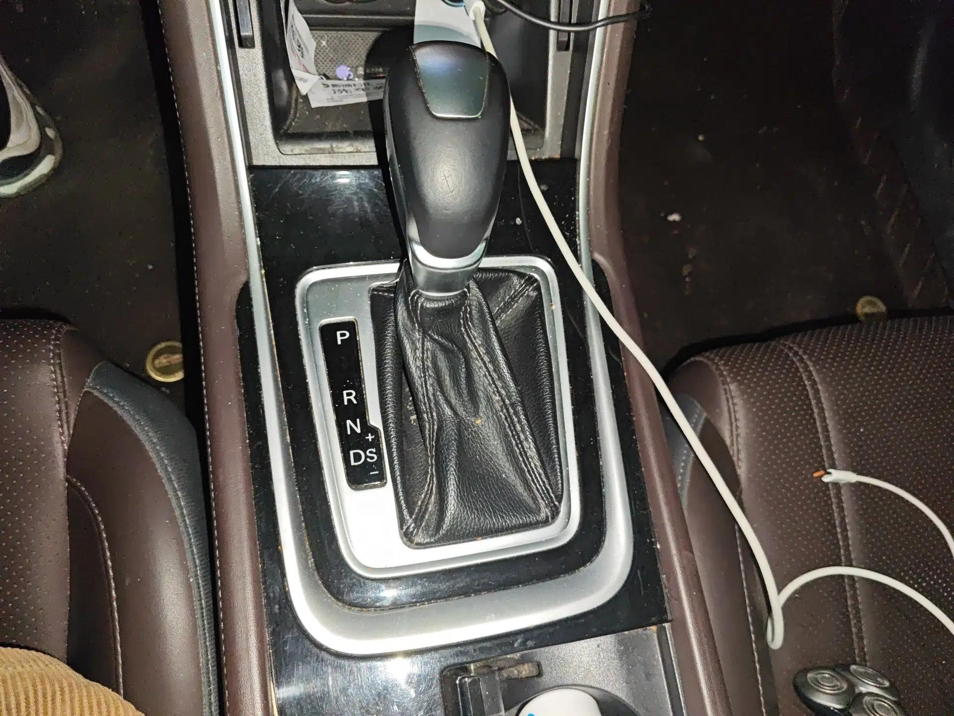 CHANGAN Raeton CC 2018 1.5T Automatic Elegant Version China V Standard — миниатюра 15