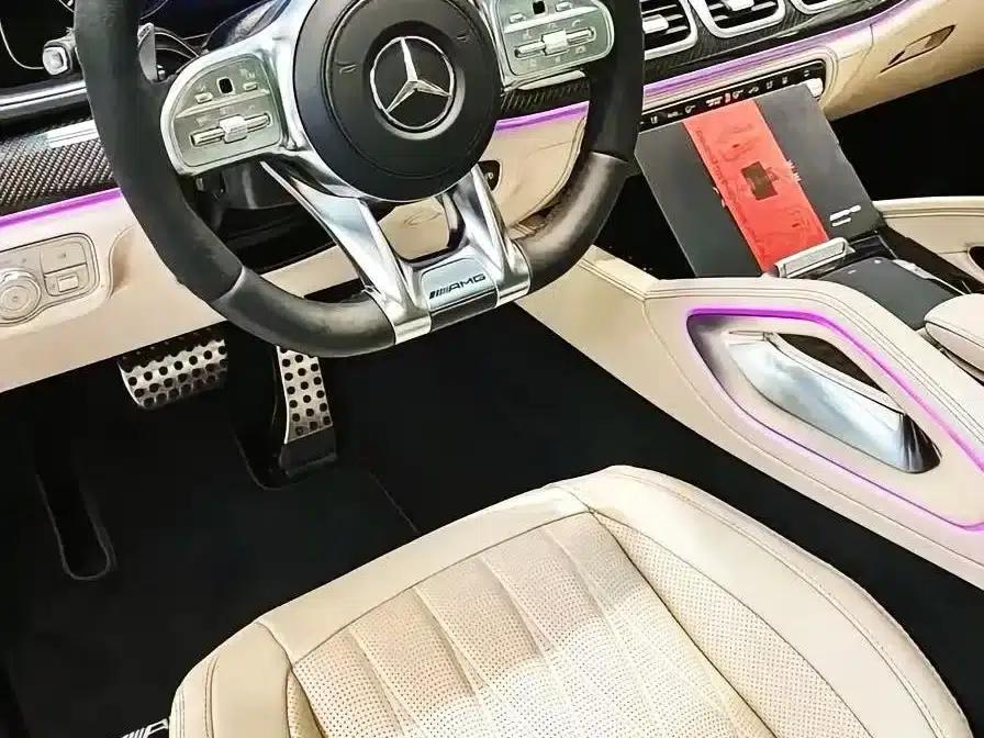 2024 Mercedes-Benz GLS AMG 63 4MATIC+ — миниатюра 4