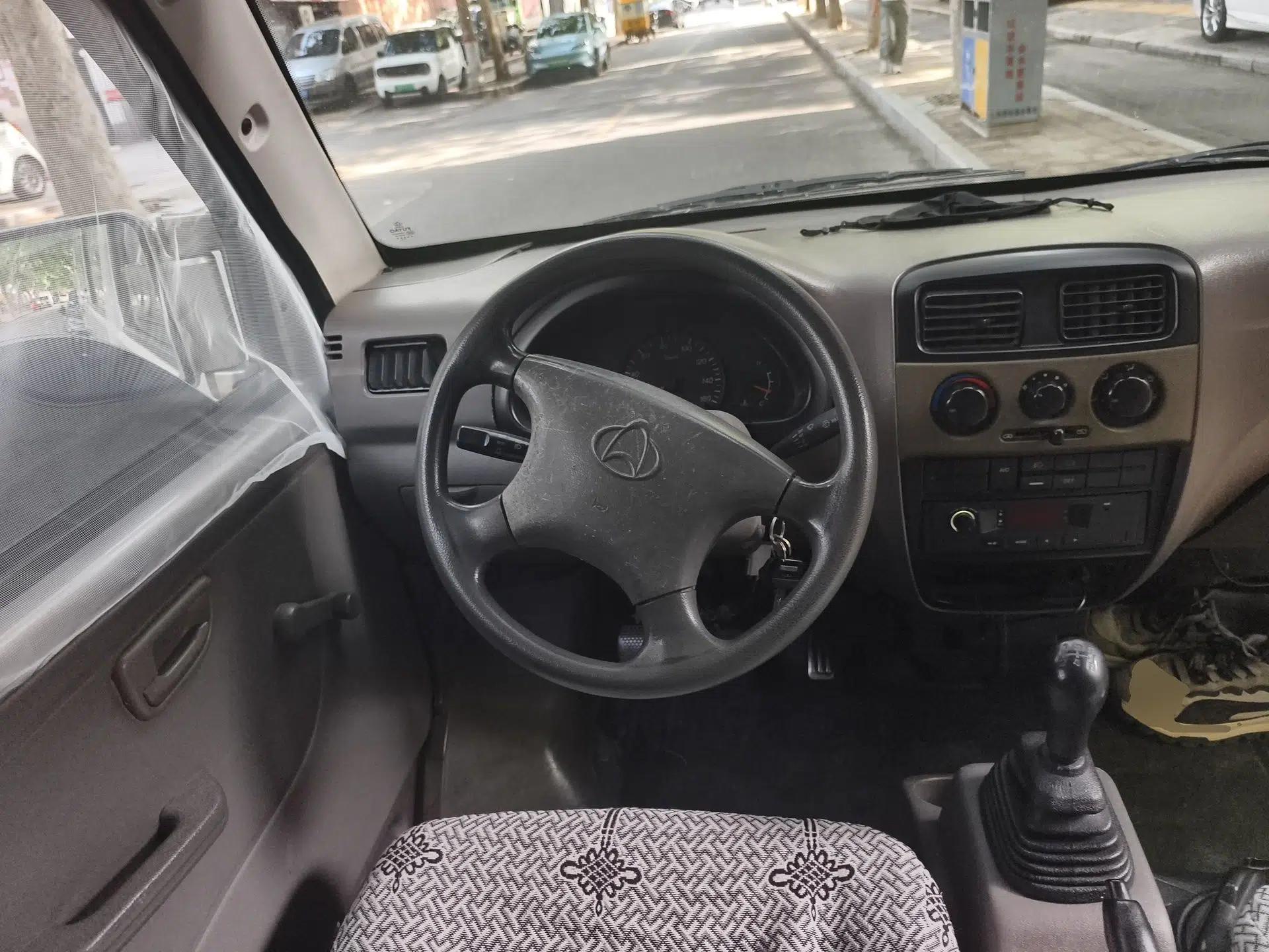 CHANGAN KUAYUE V3 2017 1.2L Box-Type Truck DK12-10 — миниатюра 11