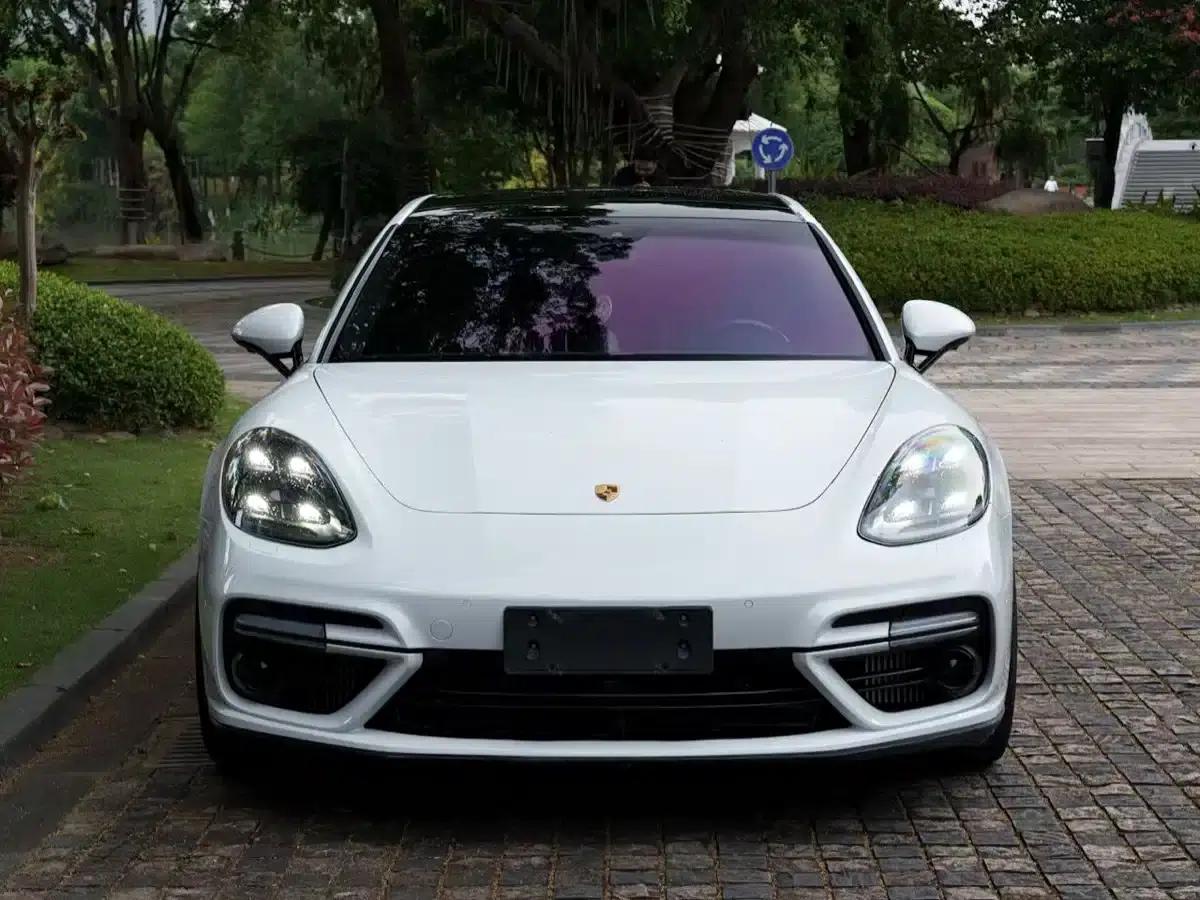 2017 Panamera 4 E-Hybrid Executive Long Wheelbase 2.9T — миниатюра 2