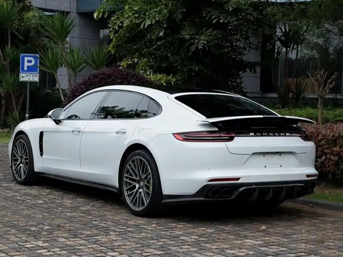 2017 Panamera 4 E-Hybrid Executive Long Wheelbase 2.9T — миниатюра 3