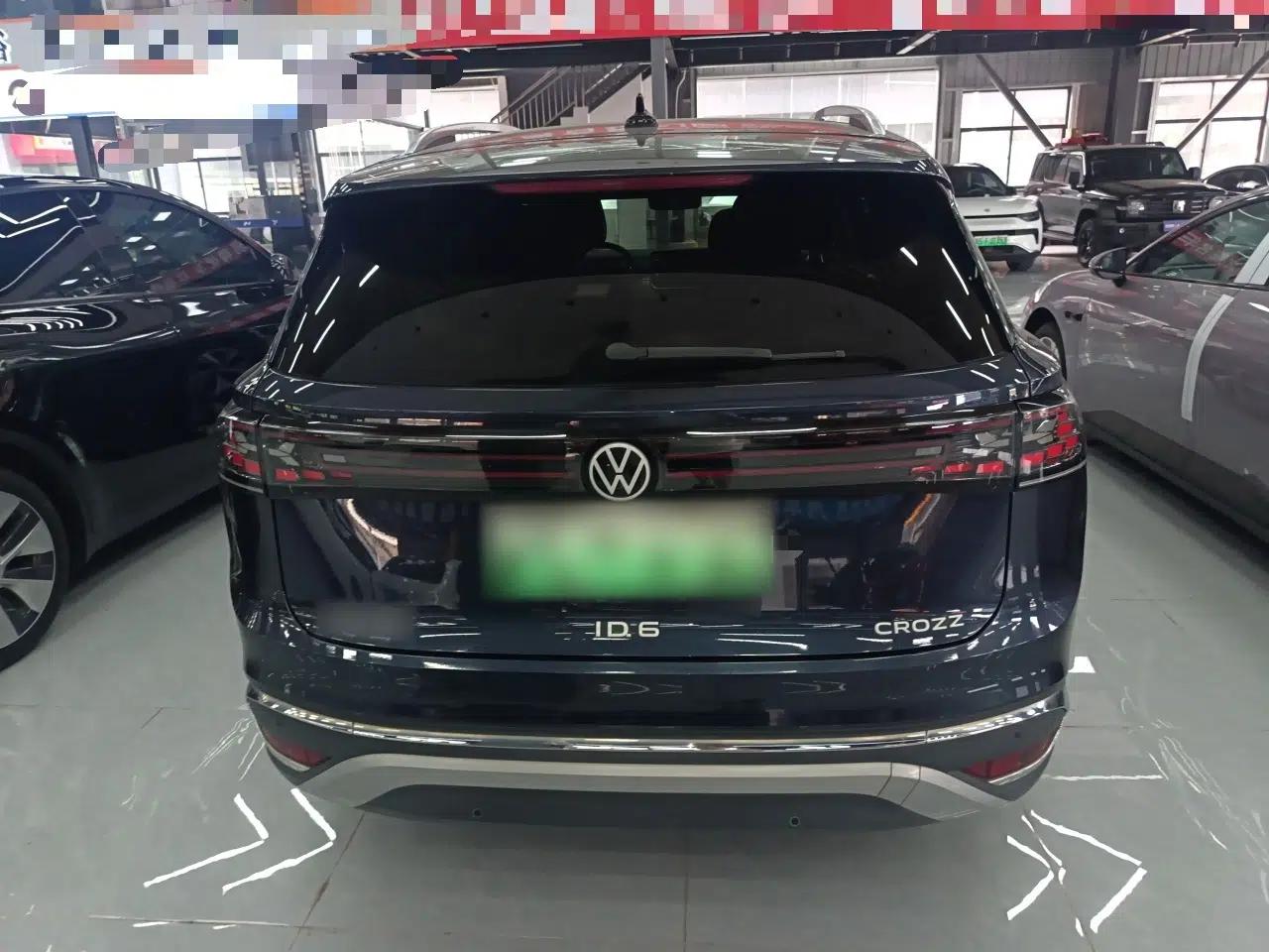 Volkswagen ID.6 CROZZ 2022 Long-Range PRO Edition — миниатюра 5