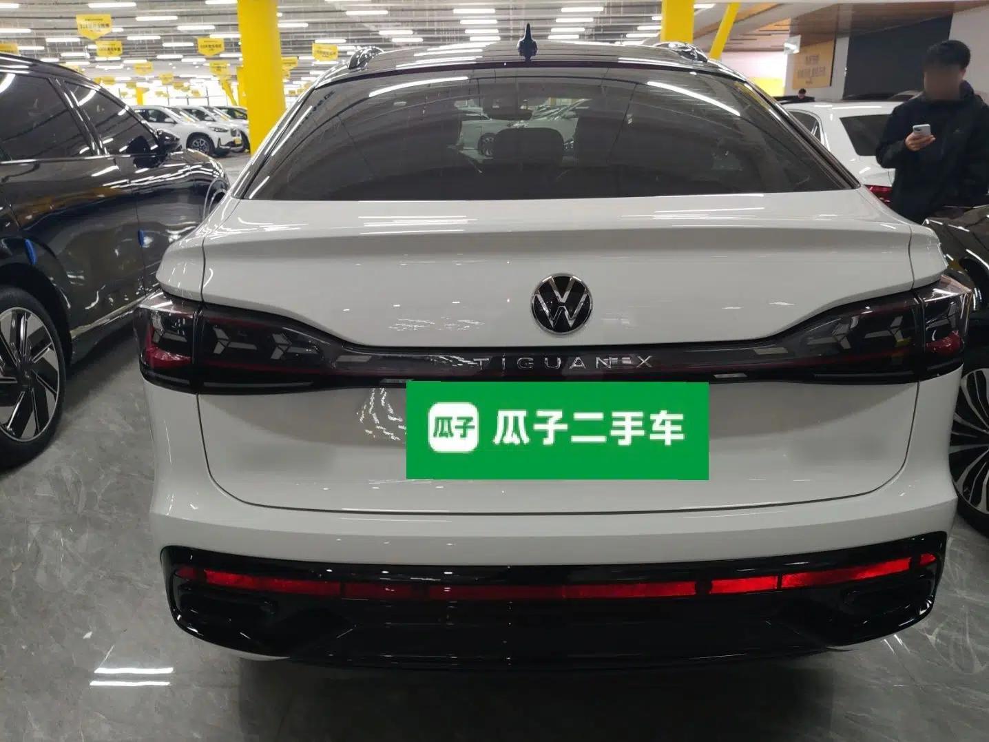 Volkswagen Tiguan X 2023 Revised Version 330TSI Two-Wheel-Drive Flagship Edition — миниатюра 5