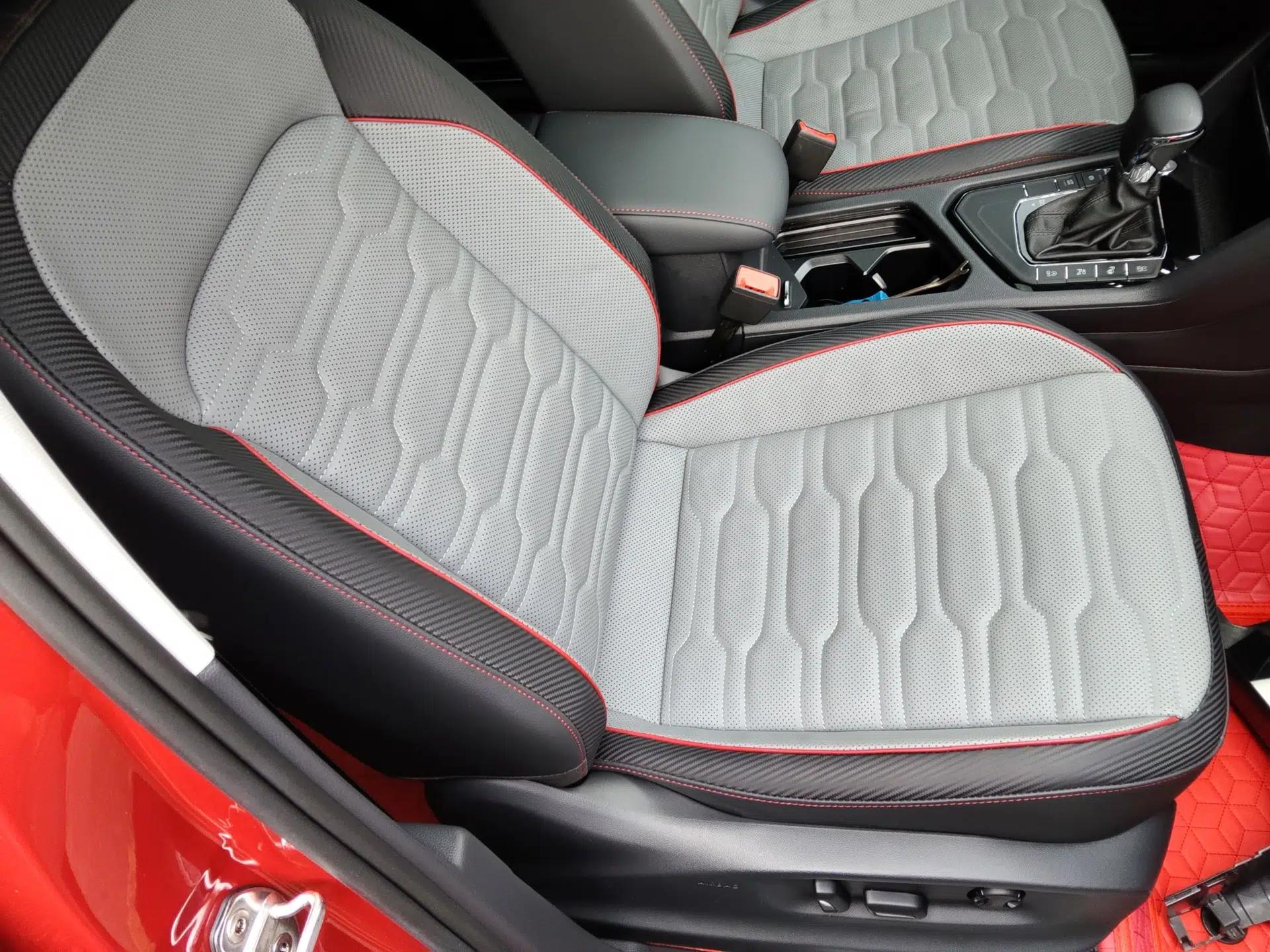 Volkswagen Tiguan X 2021 330TSI Two-Wheel-Drive Prestige Flagship Edition — миниатюра 23