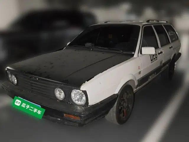 Volkswagen Santana Classic 2006 1.8L Touring Deluxe Model
