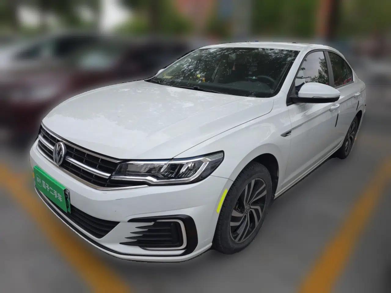 Volkswagen Bora Pure Electric 2020 Shan Model — миниатюра 1