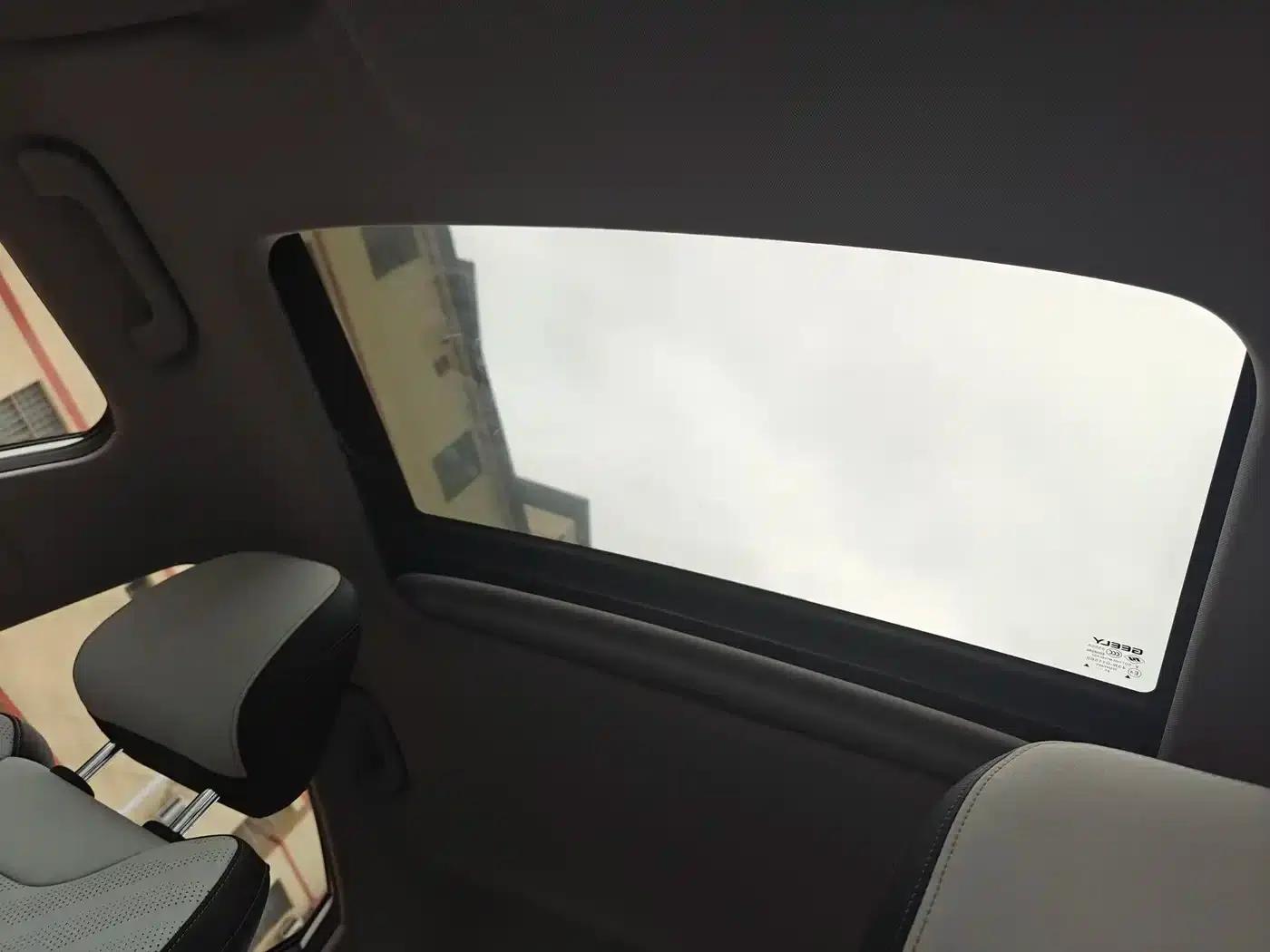 Geely Emgrand L 2022 1.4T CVT Flagship Edition — миниатюра 12