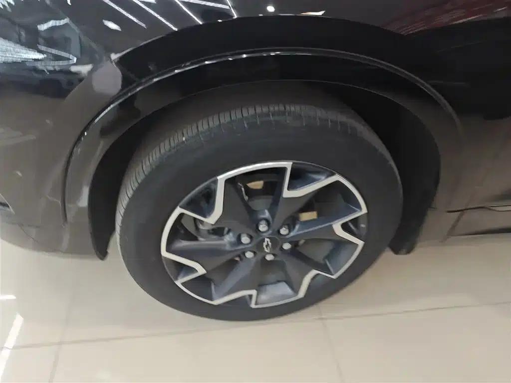 2022 Chevrolet Blazer Mild Hybrid 650T RS AWD 5-Seat Rugged Edition — миниатюра 23