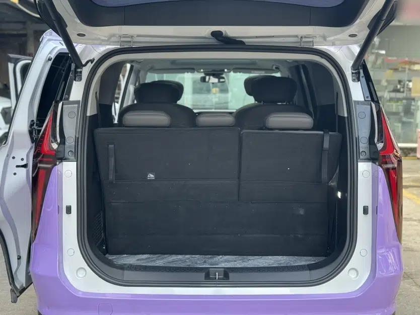 SAIC MAXUS G70 2024 2.0T Automatic Luxury Edition 7 Seats — миниатюра 21