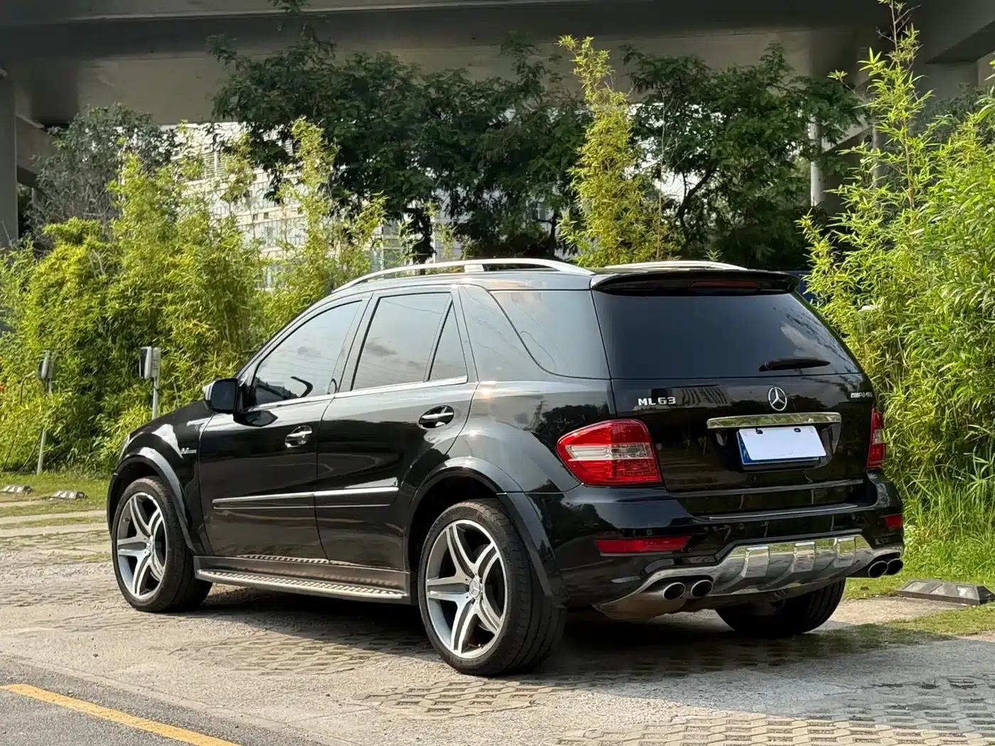 2007 Mercedes-Benz M-Class AMG ML 63 — миниатюра 4