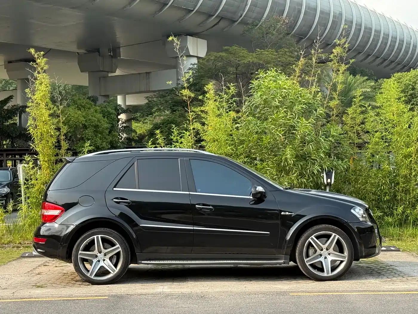 2007 Mercedes-Benz M-Class AMG ML 63 — миниатюра 6