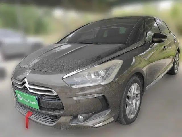DS 5 2014 1.6T Elegant Version THP160