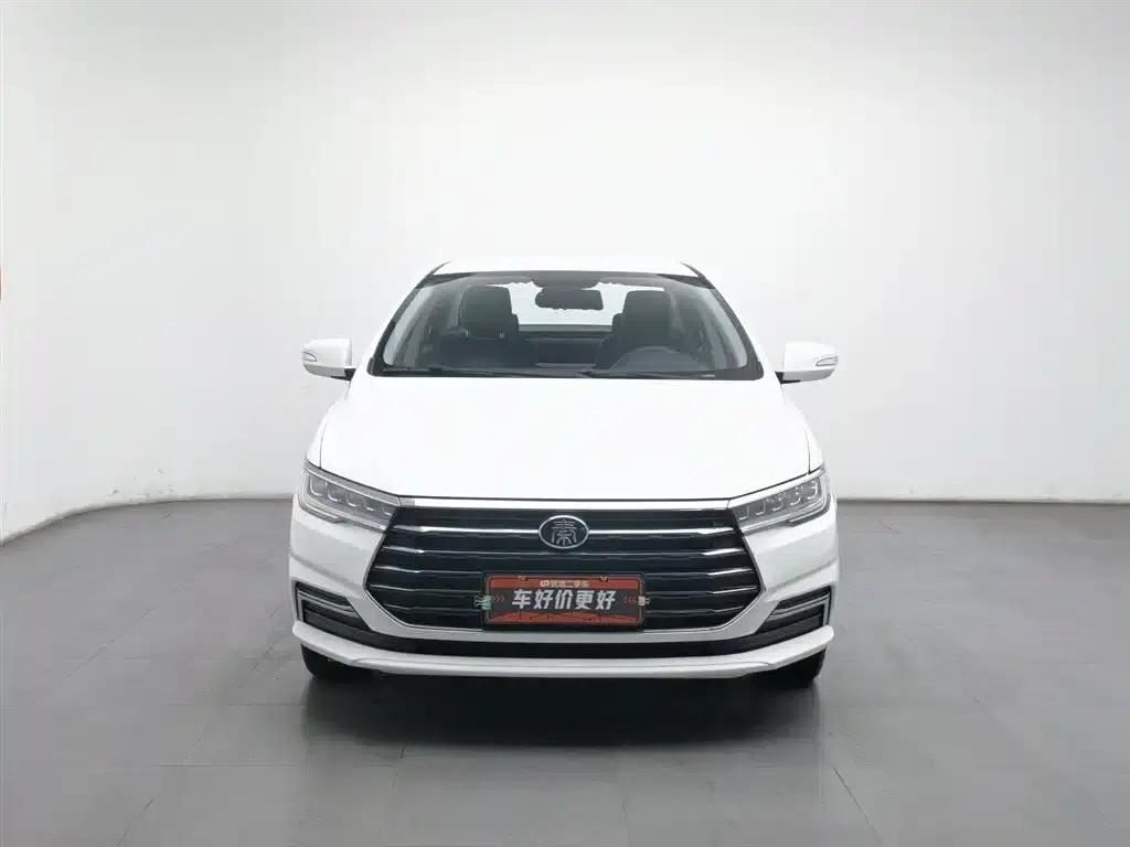 Qin 2019 1.5L Automatic Deluxe Edition — миниатюра 3