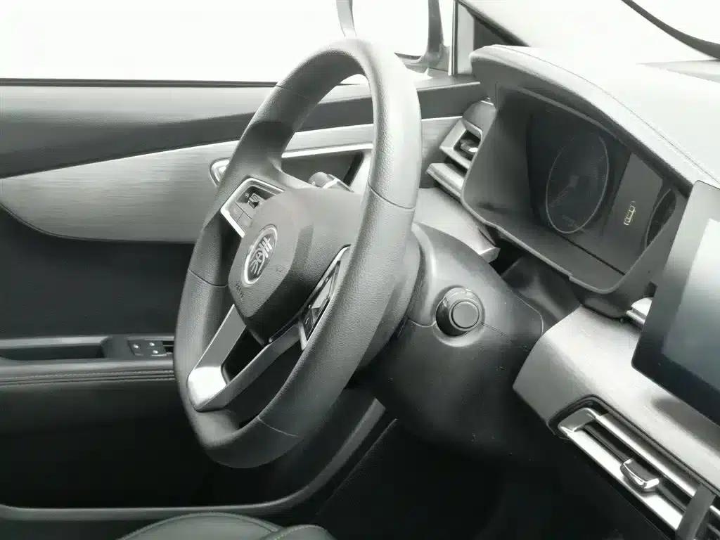 Qin 2019 1.5L Automatic Deluxe Edition — миниатюра 22