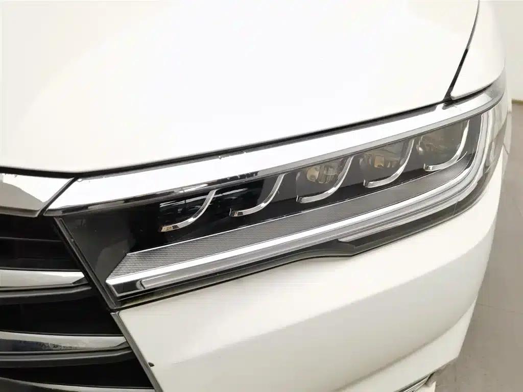 Qin 2019 1.5L Automatic Deluxe Edition — миниатюра 7