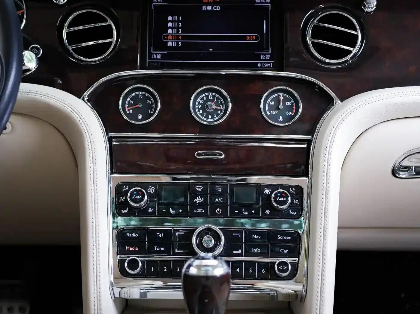2013 Mulsanne 6.8T Mulliner Special Edition — миниатюра 14