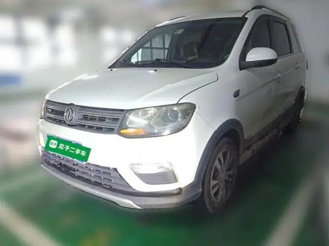 Dongfeng Fengon 370 2018 S370 1.5L CVT Luxury 7-Seater