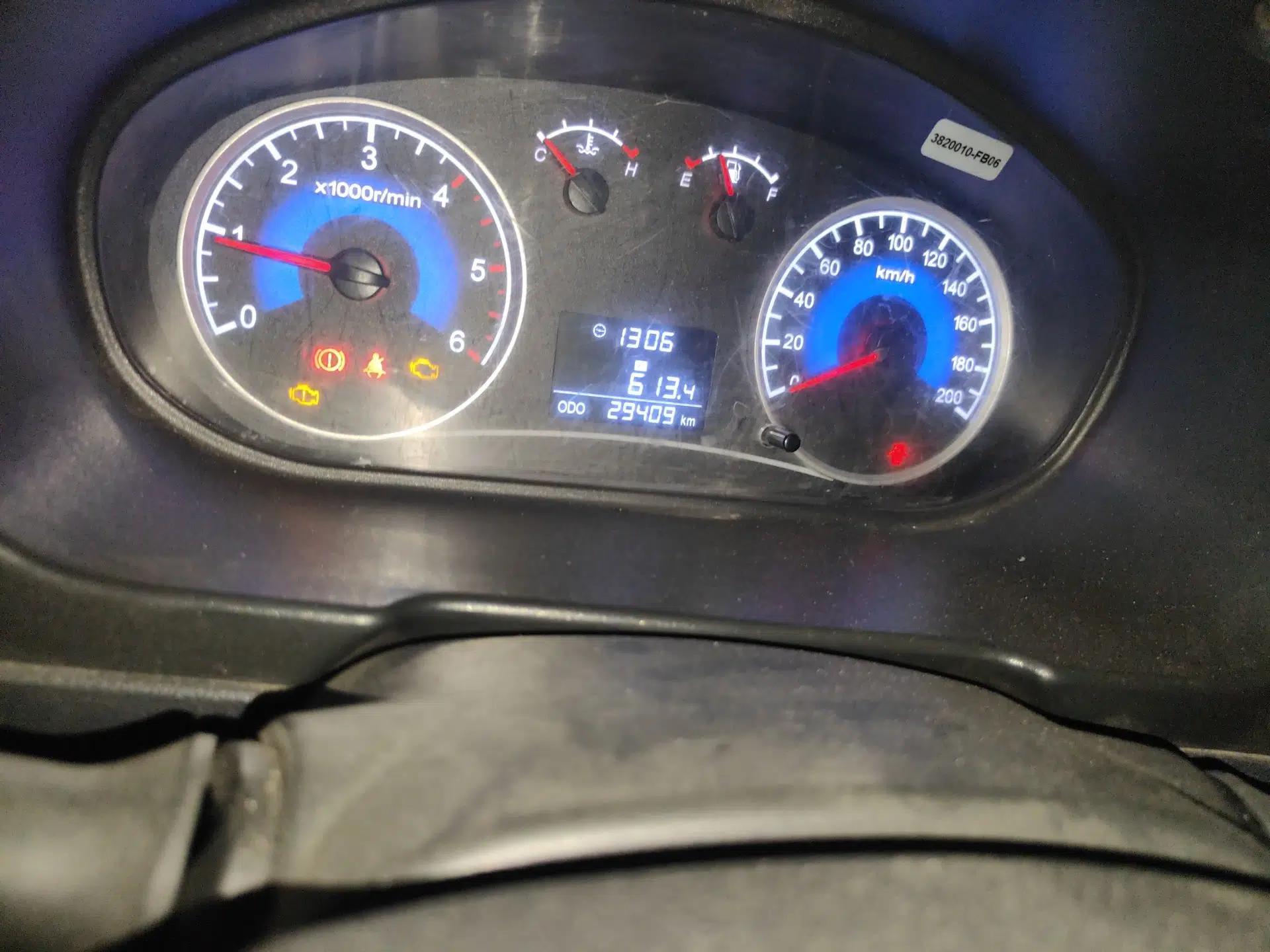 Dongfeng Fengon 370 2016 1.3T Manual European Diesel Version 7 Seats — миниатюра 13