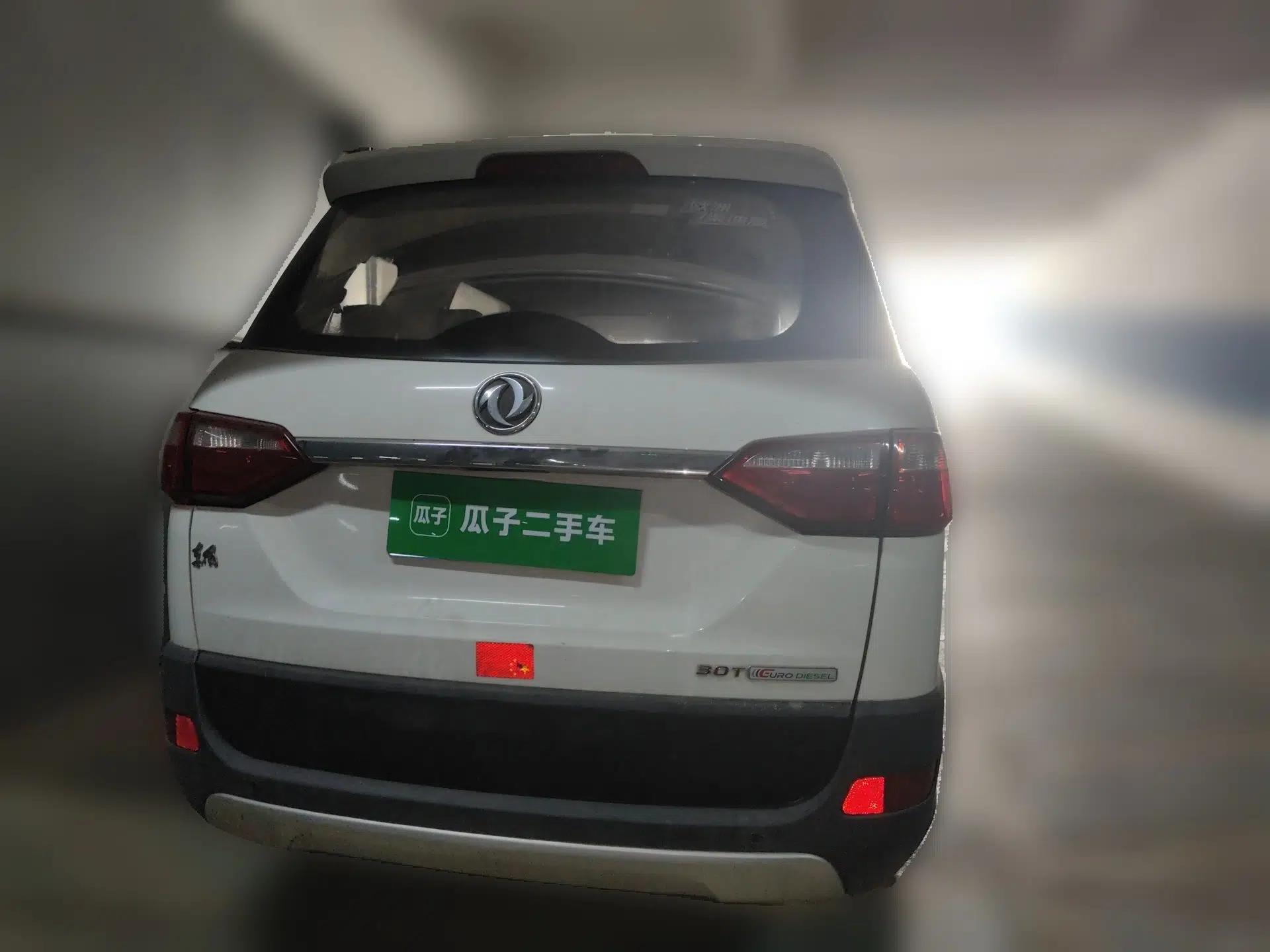 Dongfeng Fengon 370 2016 1.3T Manual European Diesel Version 7 Seats — миниатюра 6