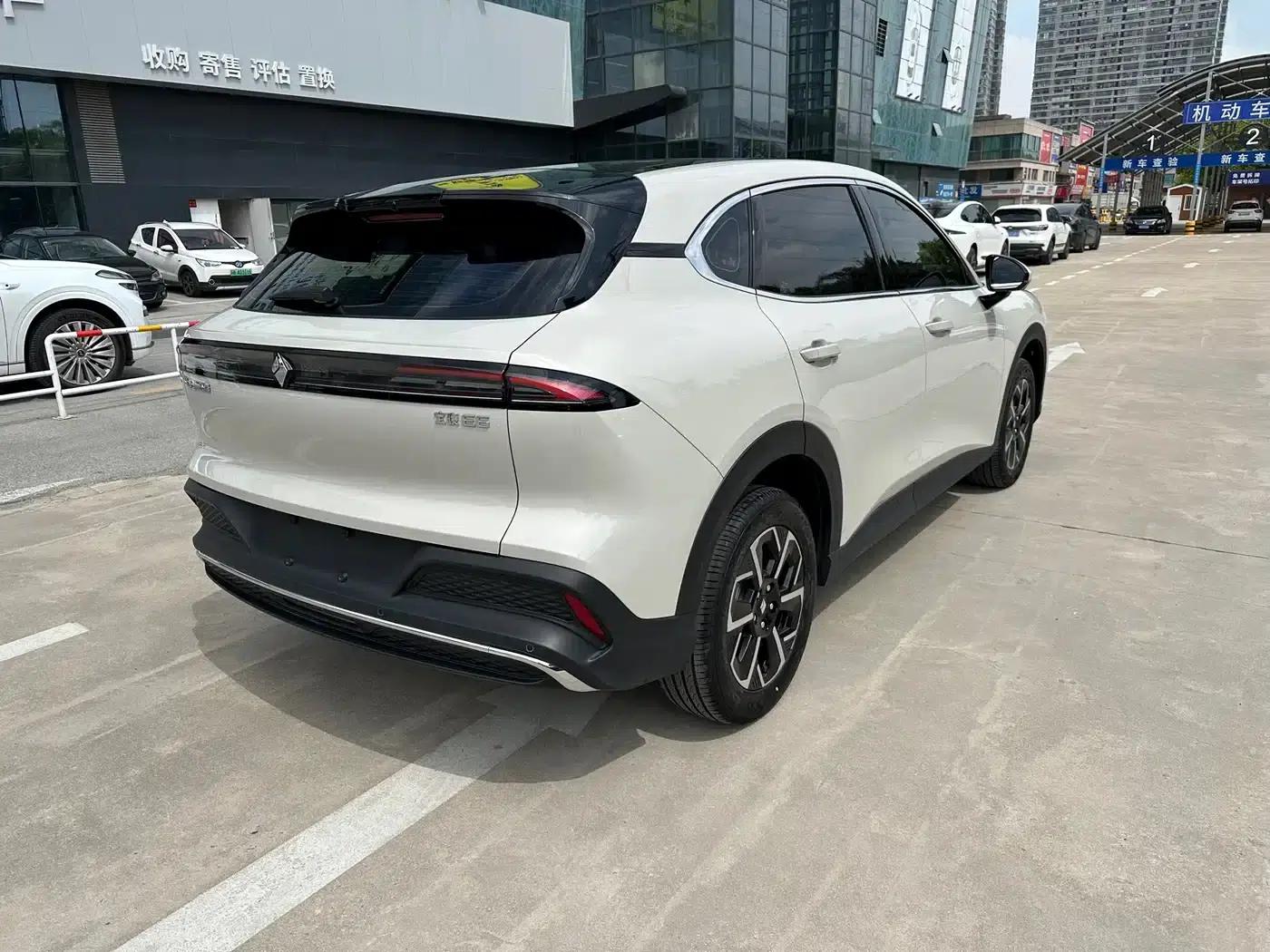 Baojun E6 2026 500km Enjoy Edition — миниатюра 4