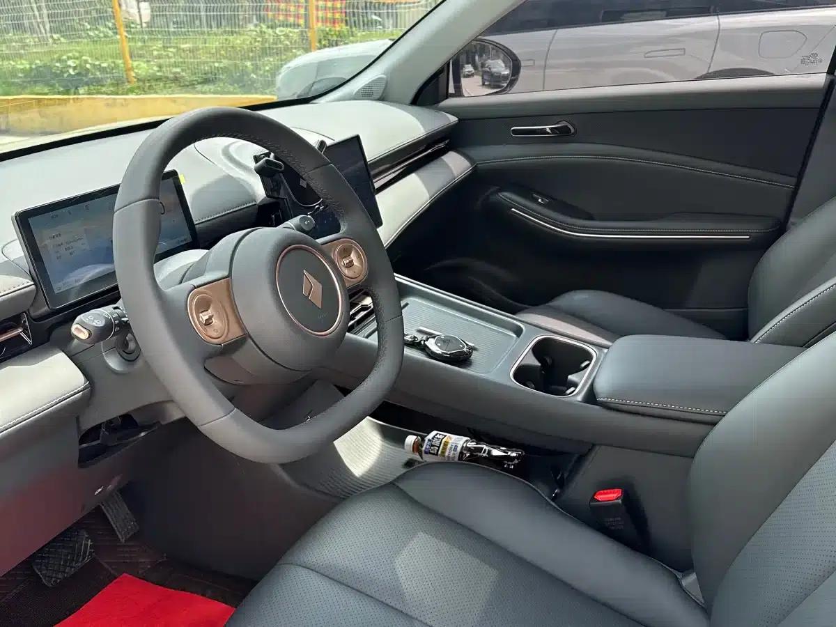 Baojun E6 2026 500km Enjoy Edition — миниатюра 7