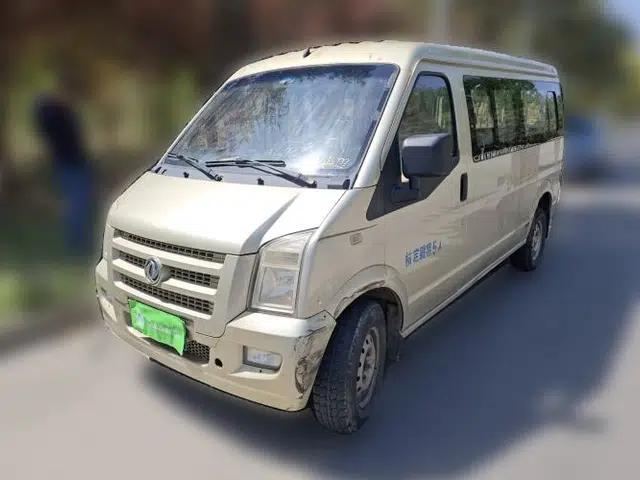Dongfeng Xiaokang C37 2012 1.4L Standard Edition DK13-06