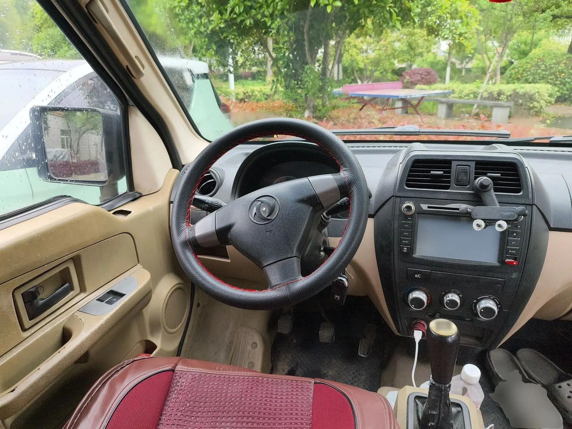 Dongfeng Xiaokang C37 2016 1.5L Standard II DK15-06 — миниатюра 11