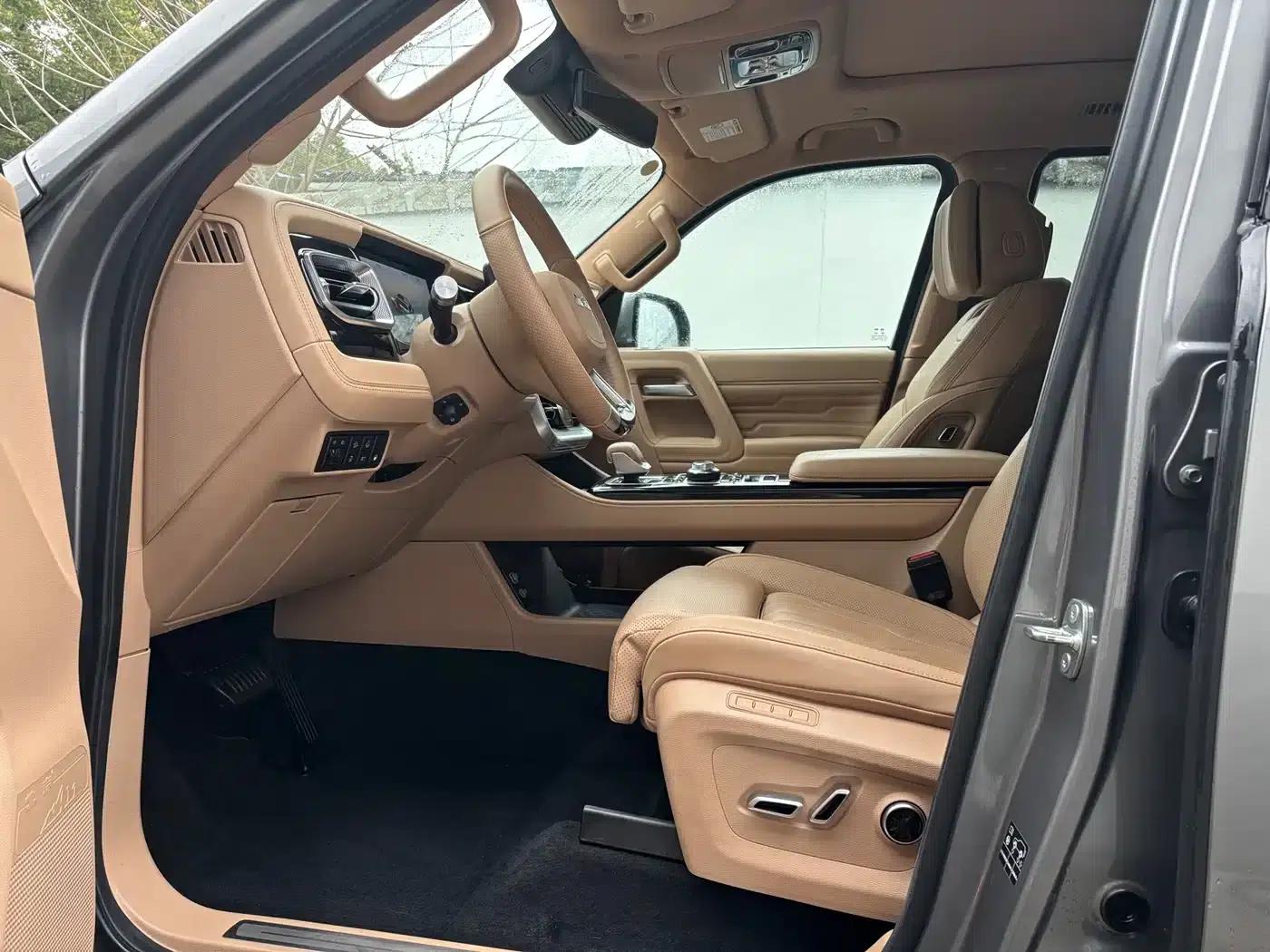 Beijing BJ60 Extended Range 2024 Model, 5-Seater Extended Range Advanced Edition — миниатюра 4