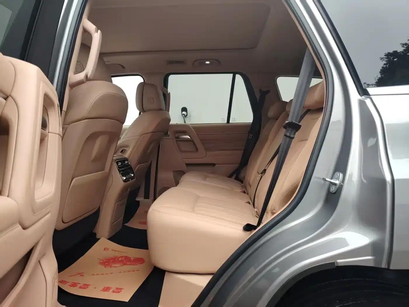 Beijing BJ60 Extended Range 2024 Model, 5-Seater Extended Range Advanced Edition — миниатюра 4