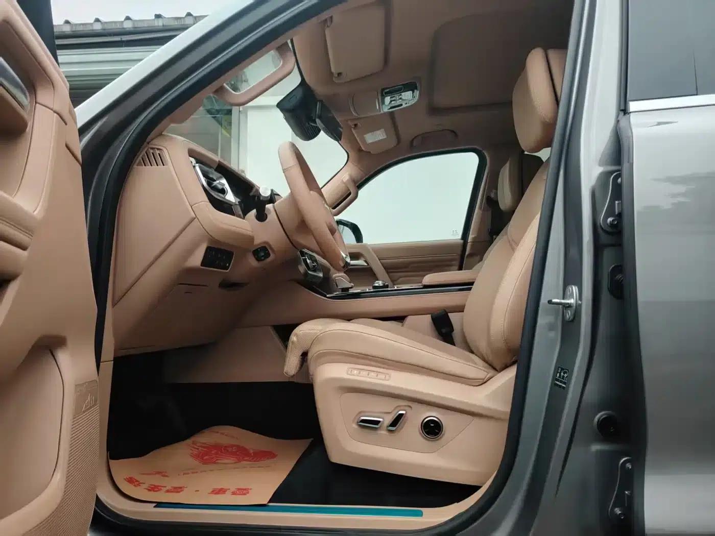 Beijing BJ60 Extended Range 2024 Model, 5-Seater Extended Range Advanced Edition — миниатюра 6