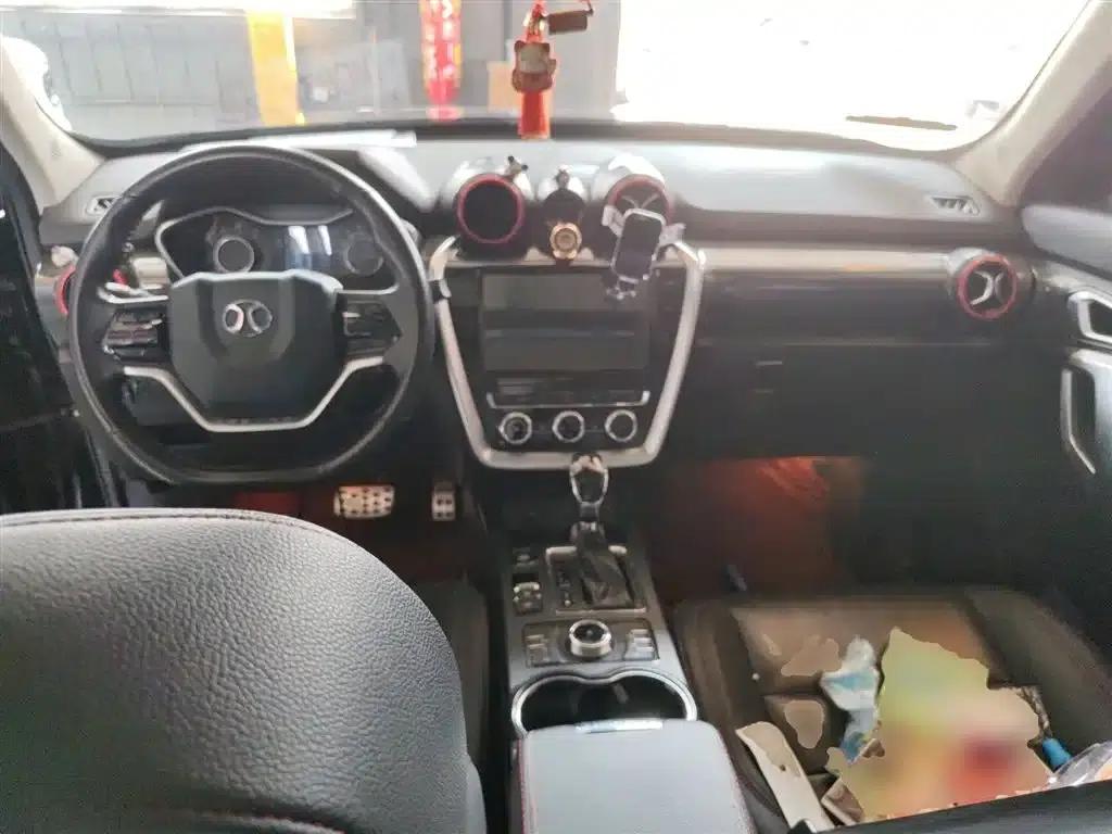 Beijing BJ20 2016 1.5T CVT Premium Edition — миниатюра 10