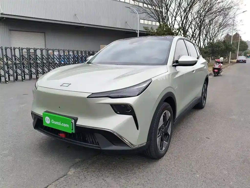 Yueyi 03 2025 565km Premium Edition — миниатюра 2