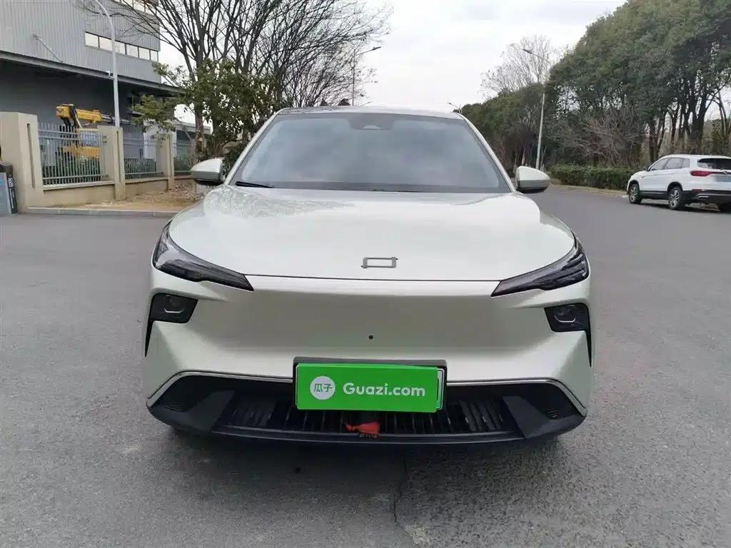 Yueyi 03 2025 565km Premium Edition — миниатюра 19
