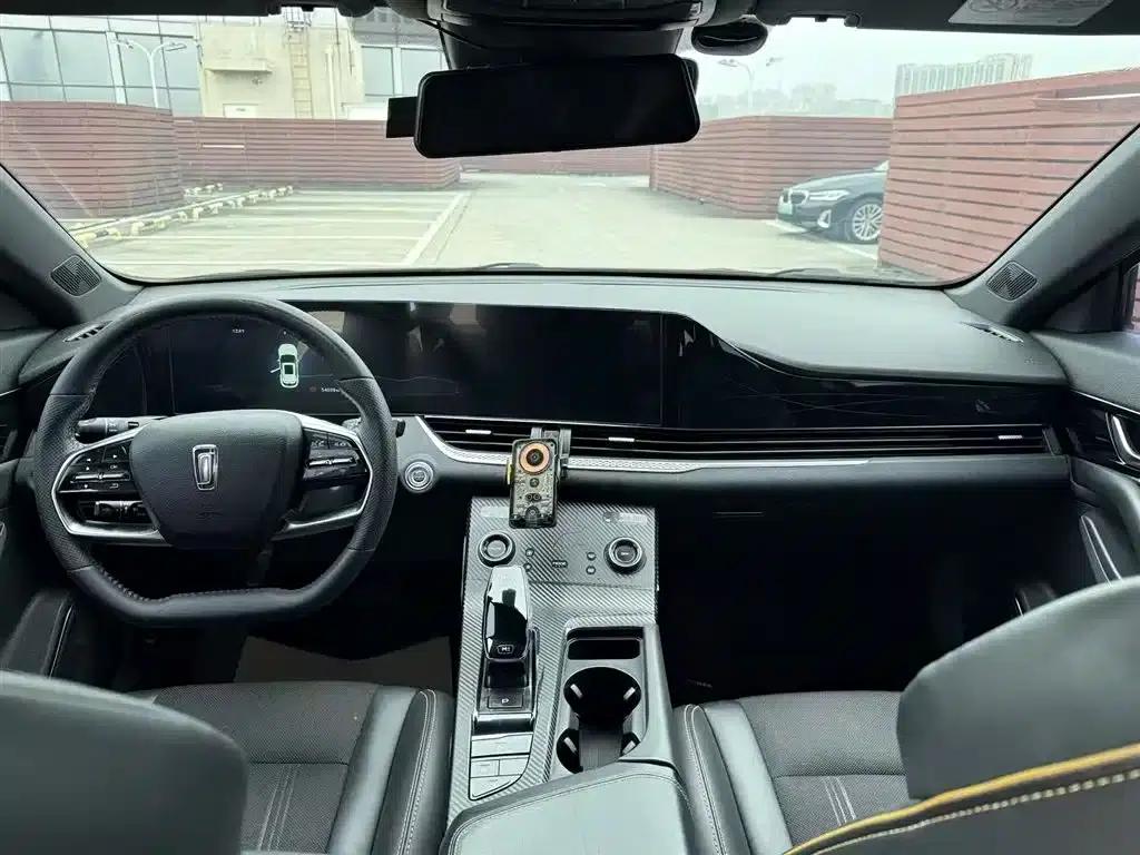 Bestune B70S 2022 1.5T Smart and Trendy Commander — миниатюра 14
