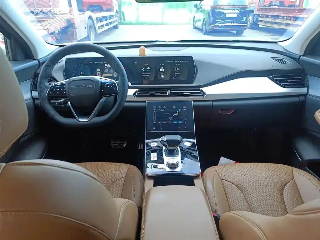 Beijing X7 2020 1.5TD DCT Elite Edition — миниатюра 6